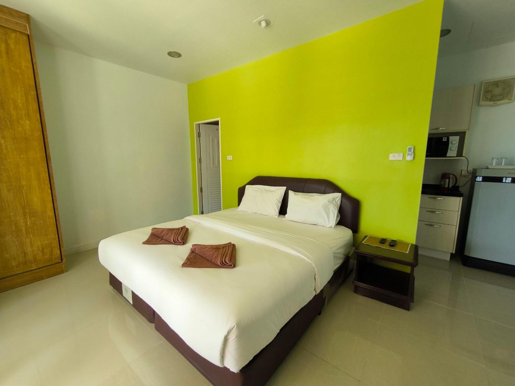 Maenam Villa Hotel Мае Нам Екстериор снимка