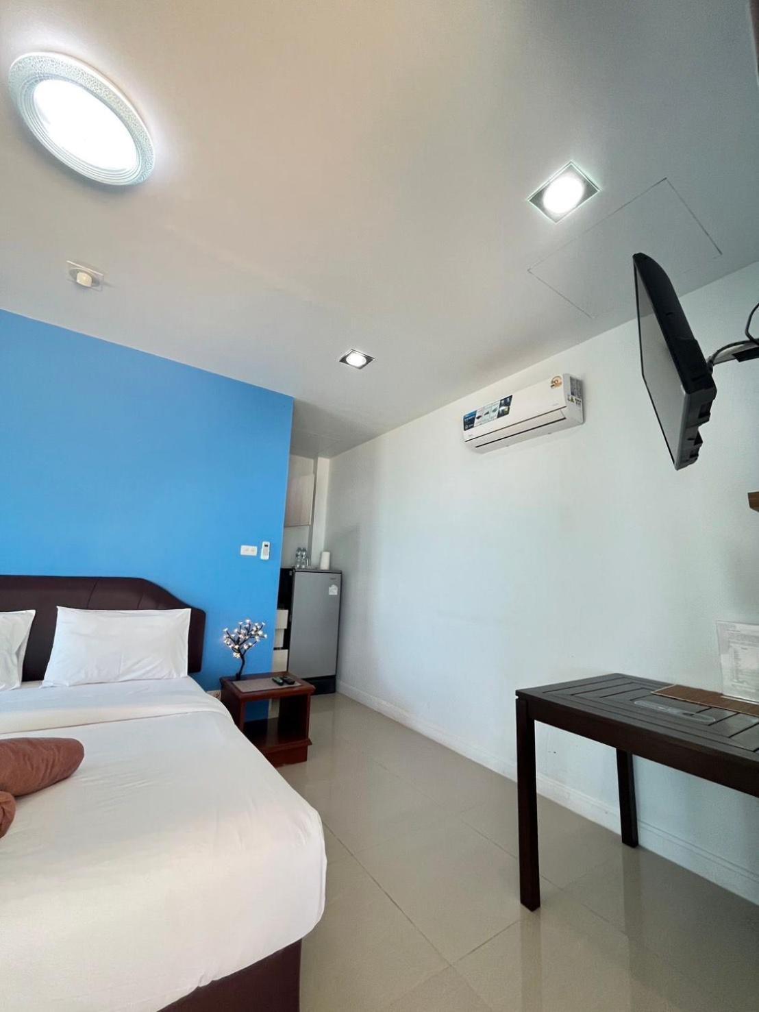 Maenam Villa Hotel Мае Нам Екстериор снимка