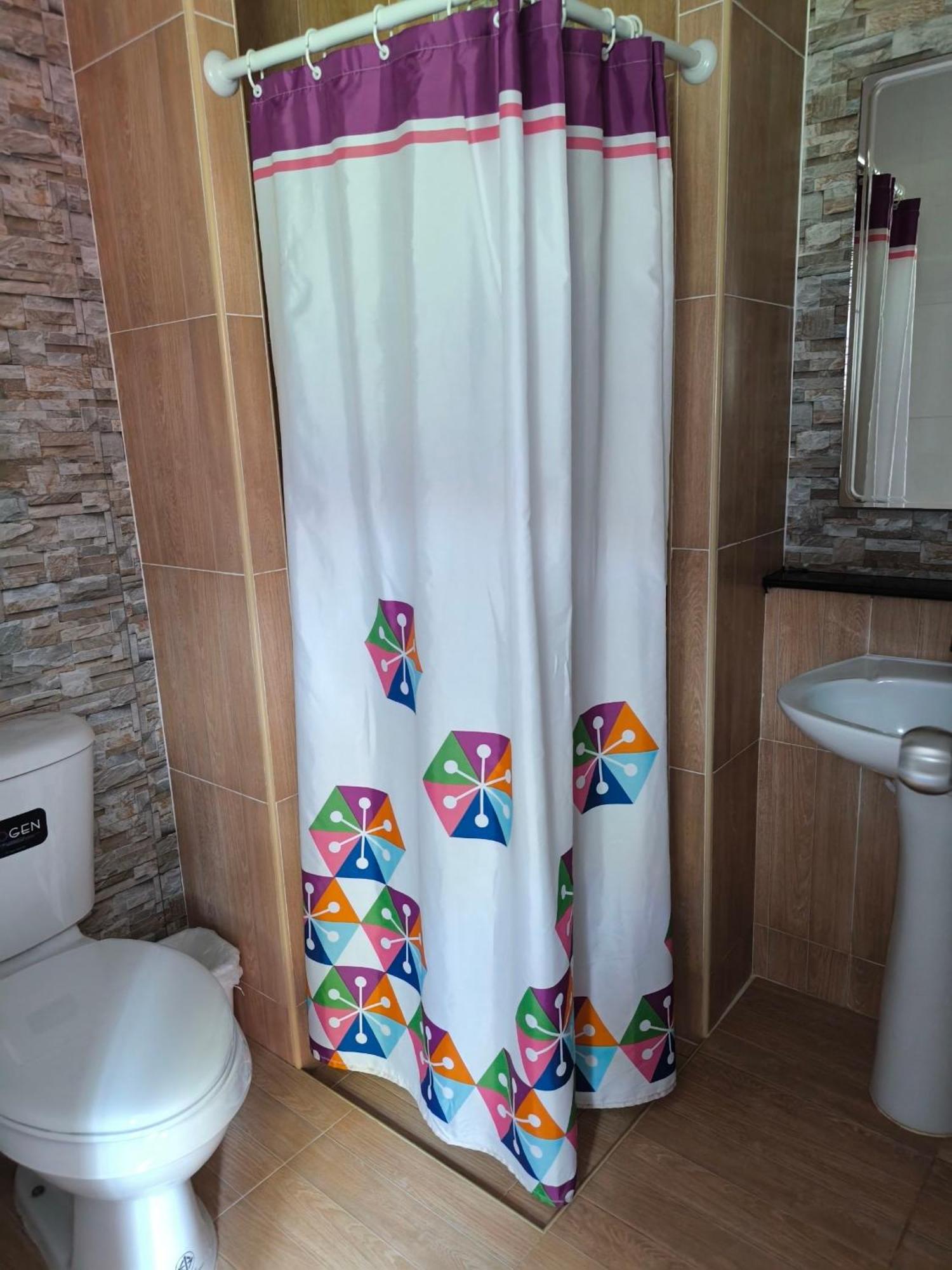 Maenam Villa Hotel Мае Нам Екстериор снимка